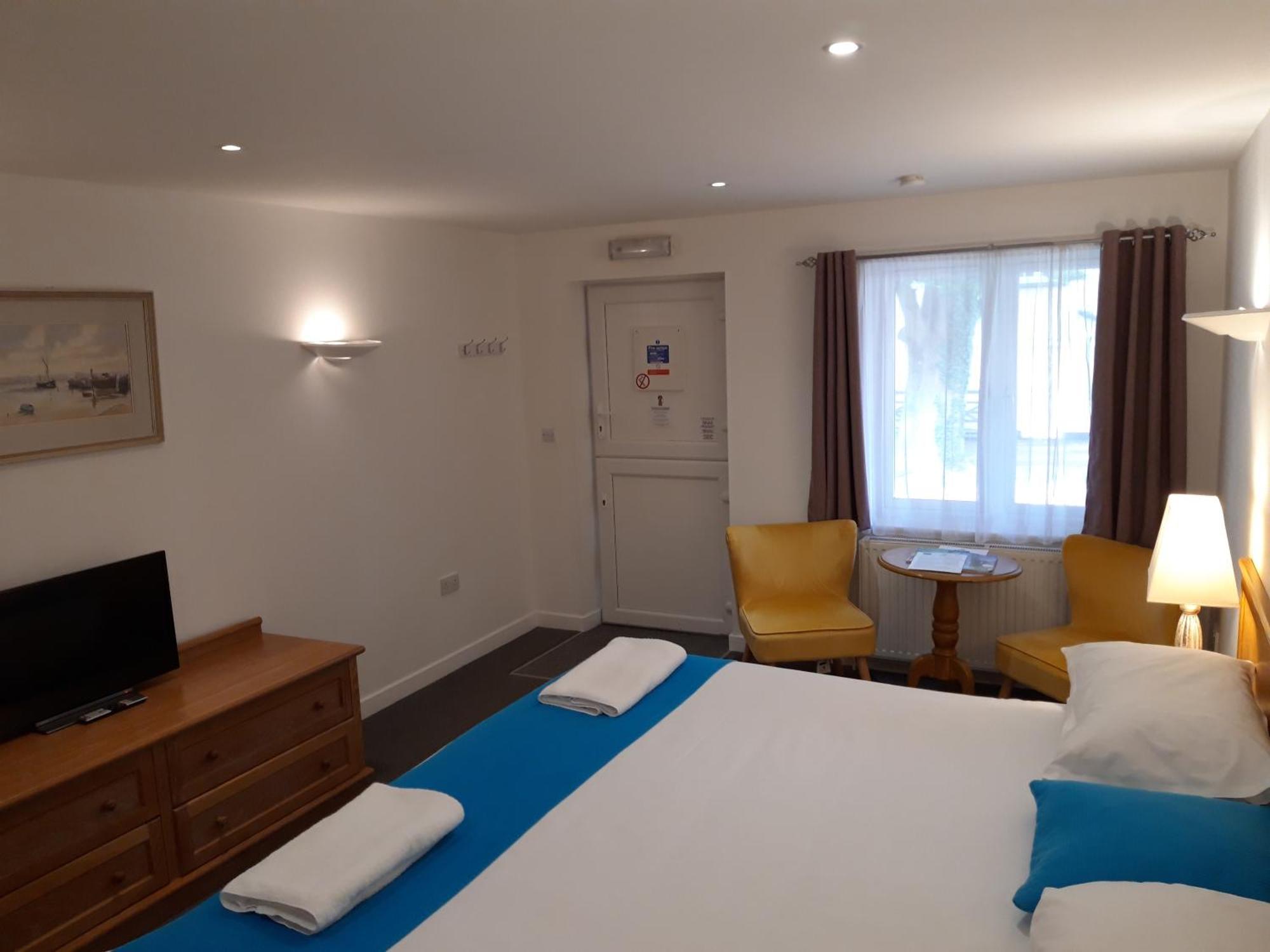 The Flying Fish Stables Hotell Ilminster Exteriör bild